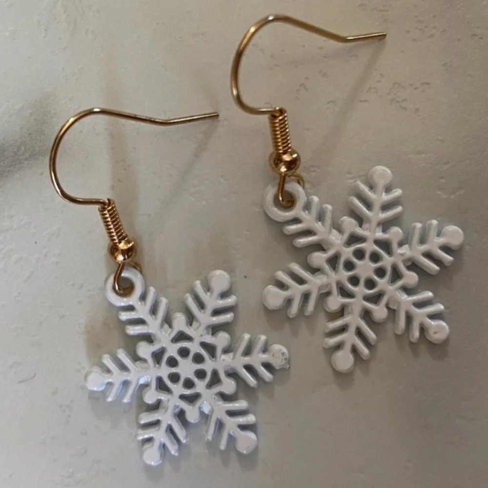 Snowflake Dangle Earrings